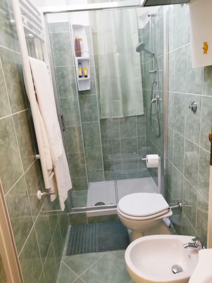 Apartment Urbino 33 Рим Экстерьер фото